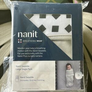 NWT NANIT SWADDLE-3 to 6 months